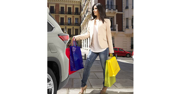 VAIS technology handfree tailgate