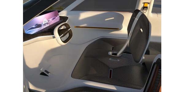 Nissan Surf out interior