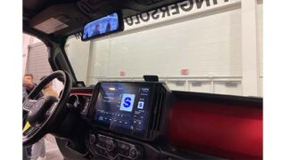 Stinger shows HORIZON12 radio with 12-inch screen at the 2024 SEMA Show with a Jeep JL installation kit.