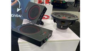 Cerwin showed at the 2024 SEMA Show two unusual under the seat enclosed subwoofers as they have 2-channel or 4-channel built-in amplifiers.
