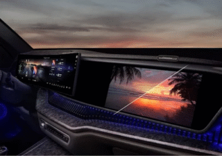 HARMAN First With New Automotive Display