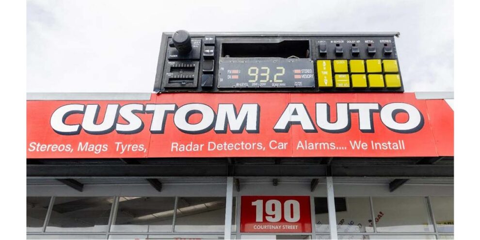 Custom Auto New Zealand sign